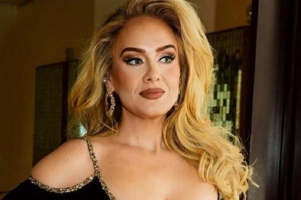 ¡Adele confirma que se casó! Entérate con quién (+fotos)
