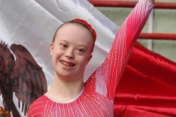 Gimnasta veracruzana triunfa en Turquía en competencia de atletas con Síndrome de Down
