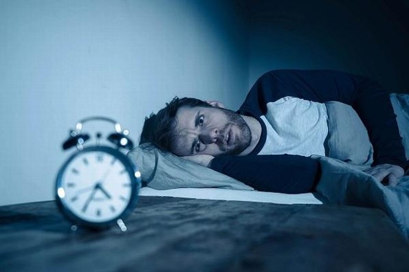 ¿Tienes problemas del sueño? Checa cómo puedes atenderlo ¿Tienes problemas del sueño? Checa cómo puedes atenderlo