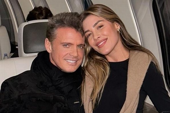 ¡Al fin juntos! Michelle Salas publica foto junto a Luis Miguel
