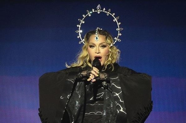 Más de 1.5 millones de personas disfrutan concierto gratuito de Madonna en Río de Janeiro 