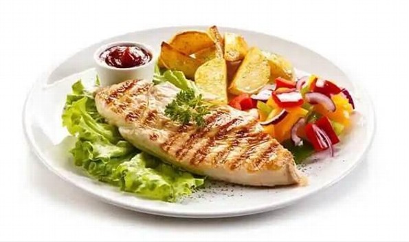 Consumir proteínas: Clave para una vida activa en la tercera edad  Consumir proteínas: Clave para una vida activa en la tercera edad