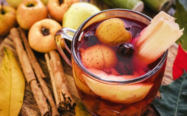 ¡Te compartimos la receta del delicioso ponche de frutas navideño! ¡Fácil y rico!