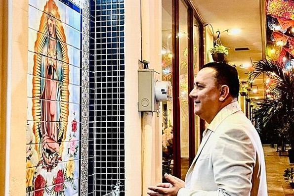 Veracruzano le canta a la Virgen de Guadalupe con letra del ganador del Grammy latino