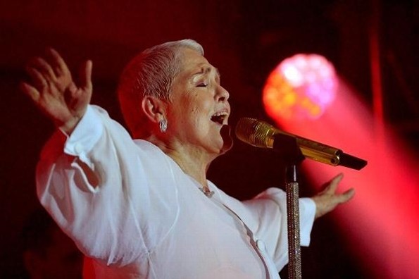 Hospitalizan a Lupita D Hospitalizan a Lupita D