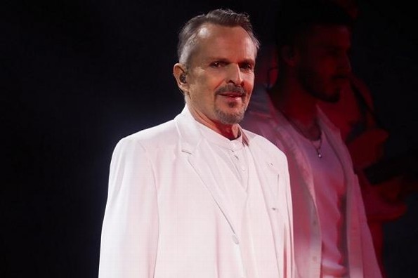Miguel Bosé, una oda al talento, al arte y a la música ¡Conciertazo!