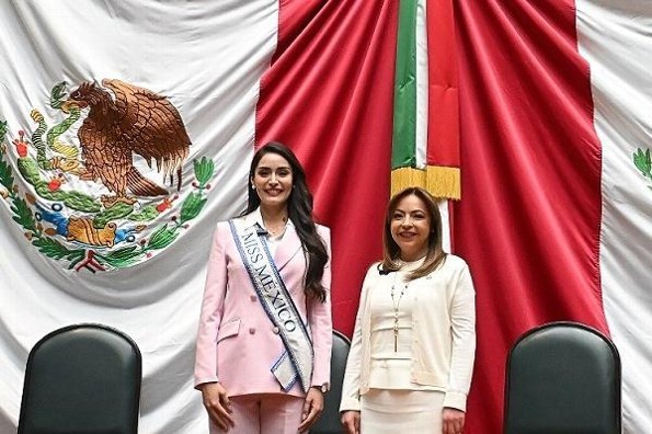 Reina de belleza presenta en el Congreso iniciativa de Salud (+fotos)
