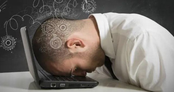 ¿Duermes lo suficiente? ¡Descubre los daños a la salud por la falta de sueño!