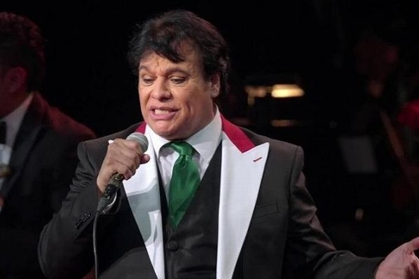 Proyectarán en cine concierto histórico de Juan Gabriel en Bellas Artes 