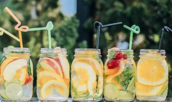 ¡Prepara estos sueros hidratantes caseros en esta temporada de calor! 