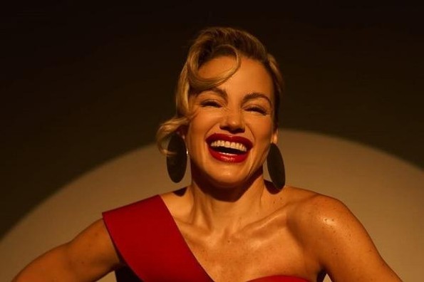 Fanny Lu regresa con nueva producción tras 14 años de ausencia musical  (+fotos)