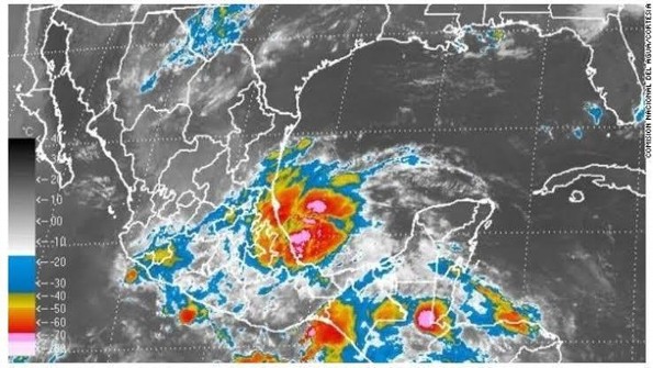 Suspenden clases en 51 Municipios de Veracruz por tormenta “BARRY” (+Foto)