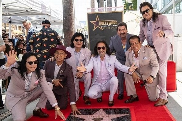 Los Bukis reciben una estrella en el Paseo de la Fama de Hollywood (+foto)