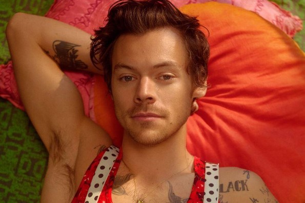 Harry Styles expande su marca con línea de bienestar sexual 