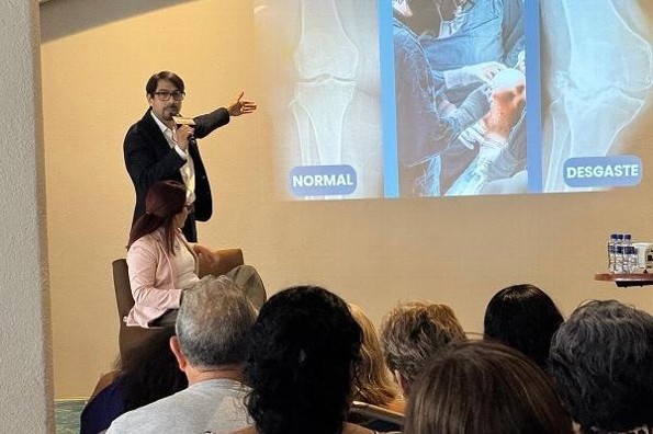 Destaca ponencia del Dr. Gustavo Cayetano Báez en la EXPO VITAL 2025 de FUSIÓN 