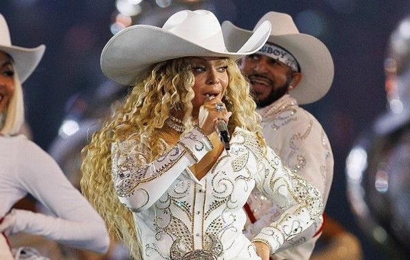 Beyoncé gana su primer Emmy por el espectáculo de medio tiempo 