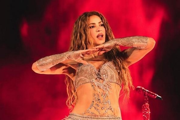 Anuncian nominados a los Billboard latinos ¡Shakira y Chayanne van por la gira del año!
