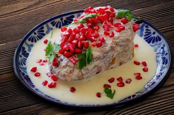Chile en nogada ¿Cuánto cuesta prepararlo?