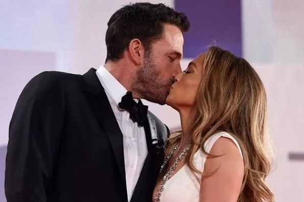 ¡Tracaaaa! Divorciarme de Ben Affleck es lo mejor que me ha pasado: JLo