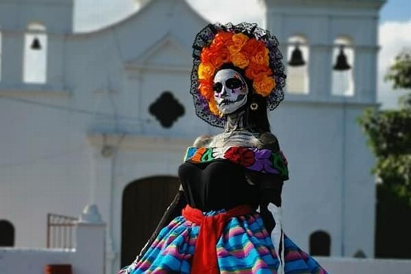 ¡Tómate la foto! Instalarán catrinas gigantes en el Zócalo de Veracruz 