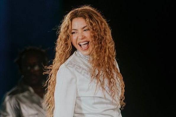 Shakira ofrece concierto privado en Televisa y esto pasó (+fotos/videos) Shakira ofrece concierto privado en Televisa y esto pasó (+fotos/videos)
