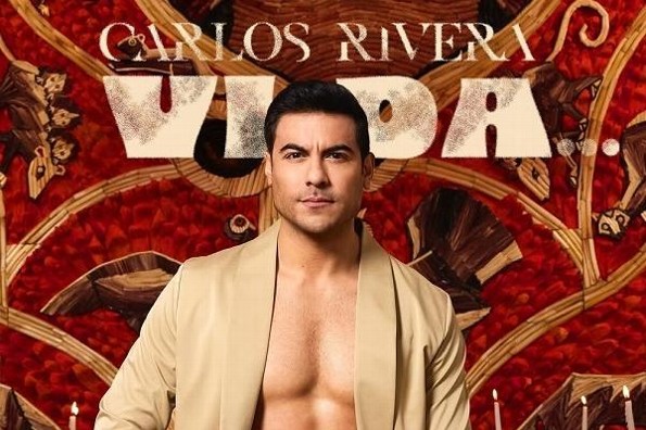 Carlos Rivera celebra el Día de Muertos como un acto de amor y gratitud