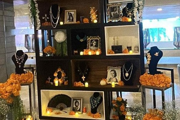 Dedican altares de muerto a la memoria de las Divas del Cine Mexicano 