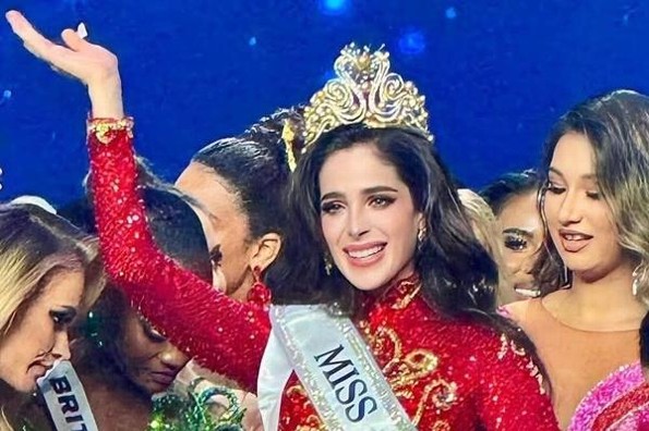 Exjurado de Miss Universo llama a Fátima Bosch 