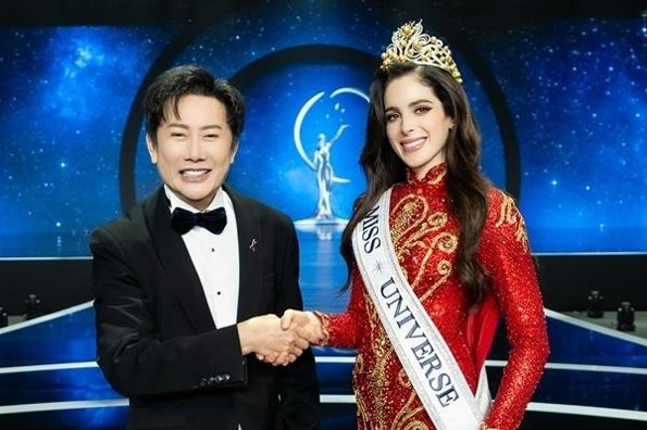 ¡Trakaaa! Nawat denuncia penalmente a Miss Universe Fátima Bosch