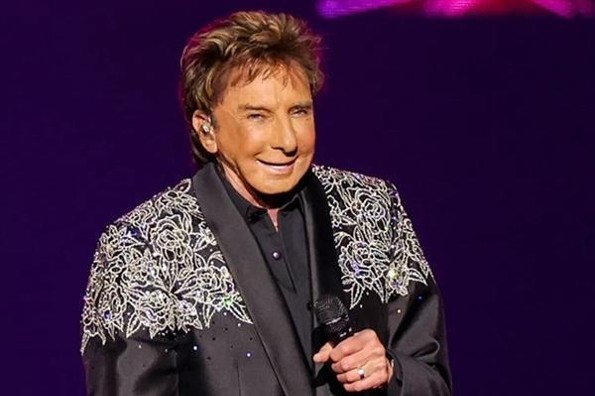 Barry Manilow revela que tiene cáncer de pulmón
