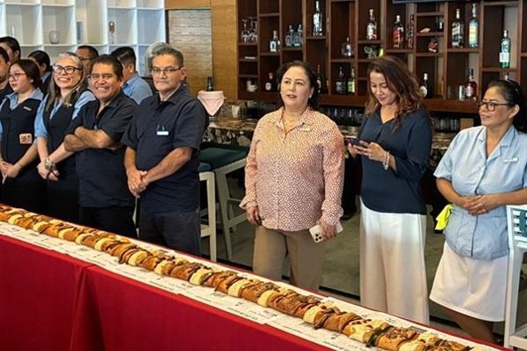 Hotel Emporio Veracruz parte monumental Rosca de Reyes 