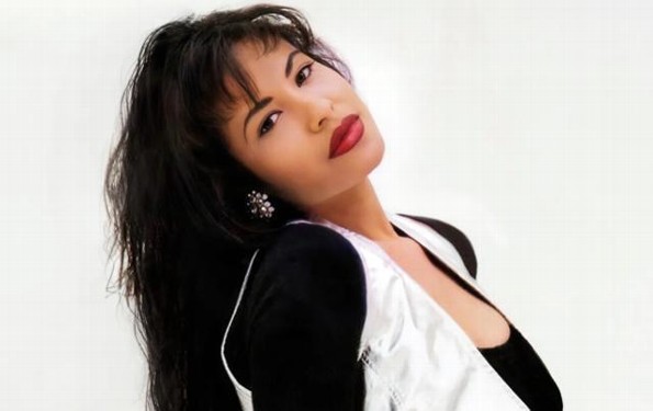 Exposición de Selena reúne objetos íntimos en un momento clave para su familia