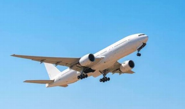 ¡Luto en la música! Cantante muere en el avión (+videos/foto)