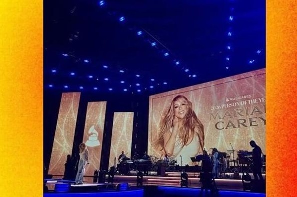 Mariah Carey recibe galardón 