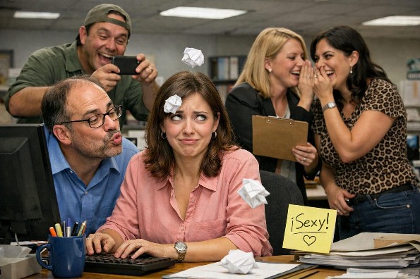  El Mobbing: Cuando el acoso se disfraza de "bromas" puede tener consecuencias legales. 