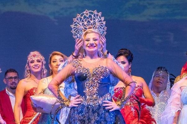 Coronan a la Reina de los Estilistas 2026 ¡Es Blanca del Río! (+fotos)