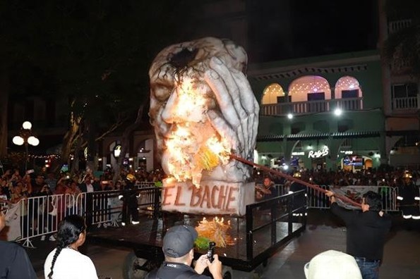 Con la Quema del Mal Humor arranca el Carnaval de Veracruz 2026 (+fotos)