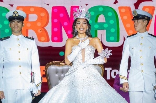 SGM Fernanda I recibe cetro y corona como Reina del Carnaval de Veracruz 2026