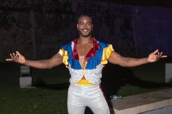 Bailarín de Shakira y ganador de Got Talent, en comparsa del Carnaval de Veracruz 2026 (+fotos/video)