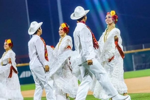 ¡Toma nota pariente! UV invita al taller gratuito de baile jarocho en Veracruz