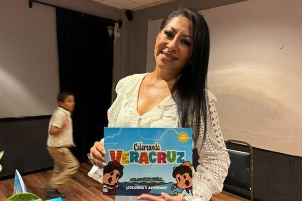 July Alfaro presenta en Boca del Río su libro “Coloreando Veracruz” (+fotos)