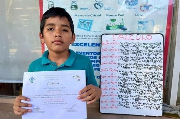 Niño genio veracruzano gana Olimpiada de Matemáticas; UV lo reconoce