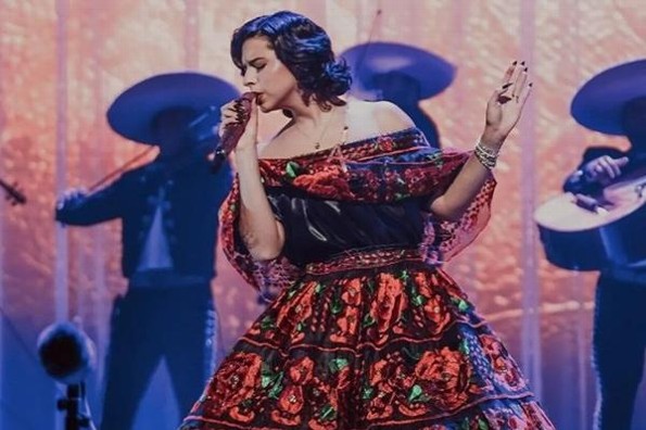 Ángela Aguilar reflexiona sobre la familia ¿Qué dice la cantante?