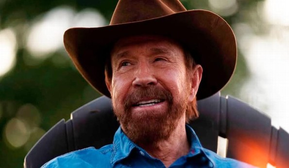 Murió Chuck Norris: así se despide la leyenda invencible del cine