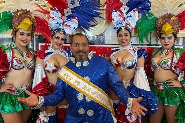 Jesús Acosta Inclán está listo para el bailongo ¡Es el rey electo del Carnaval de Alvarado! 