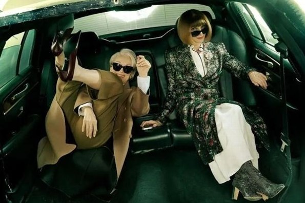 Meryl Streep y Anna Wintour protagonizan divertida portada para Vogue
