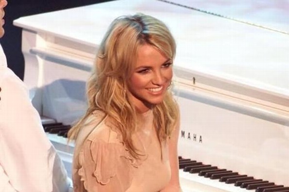 Britney Spears ingresa a un centro de rehabilitación