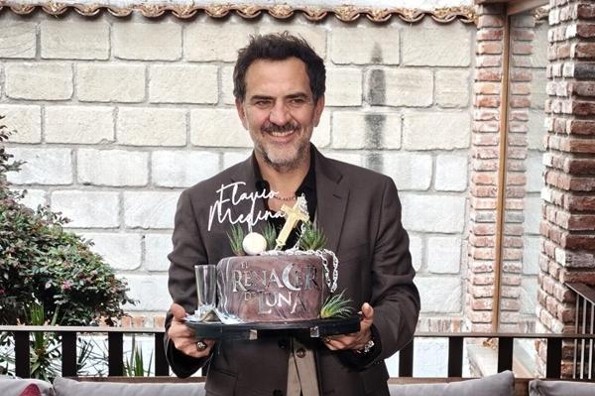 Flavio Medina celebra su cumpleaños ¡Trabajando!