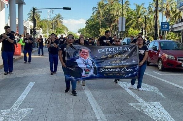 La emotiva rumbata con la que Veracruz despidió a Bernardo Cruz, director de Las Estrellas del Barrio de la Huaca
