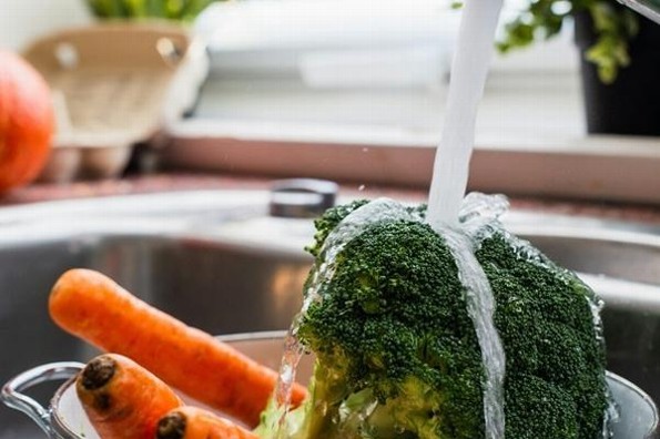 ¿Cómo desinfectar las verduras para evitar parásitos?